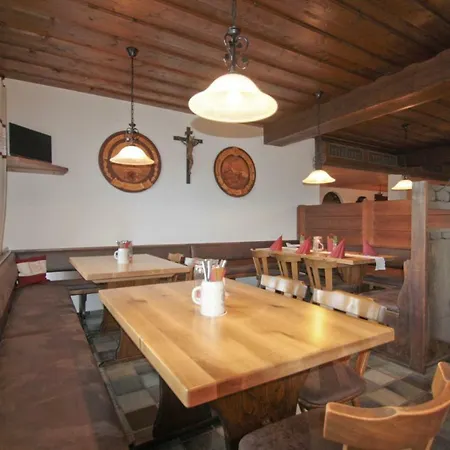 Hotel Dorfwirt *