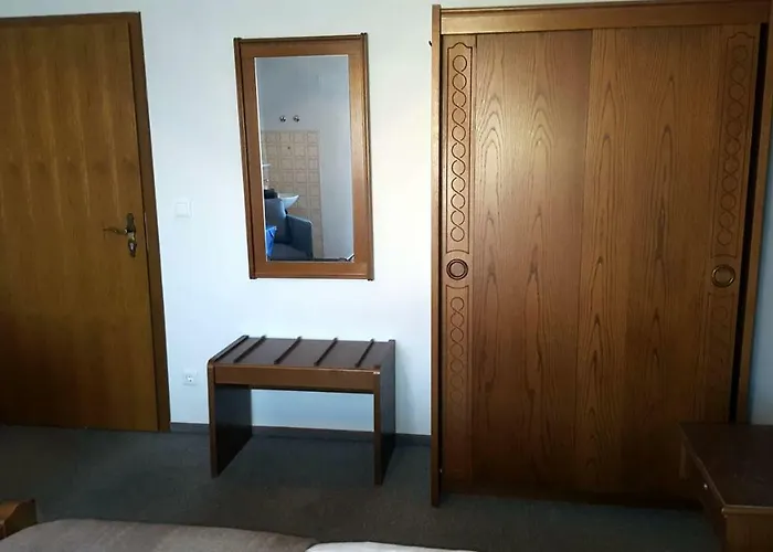 Отель Dorfwirt