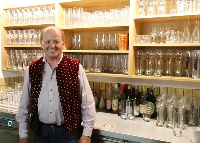 Отель Dorfwirt Fridolfing