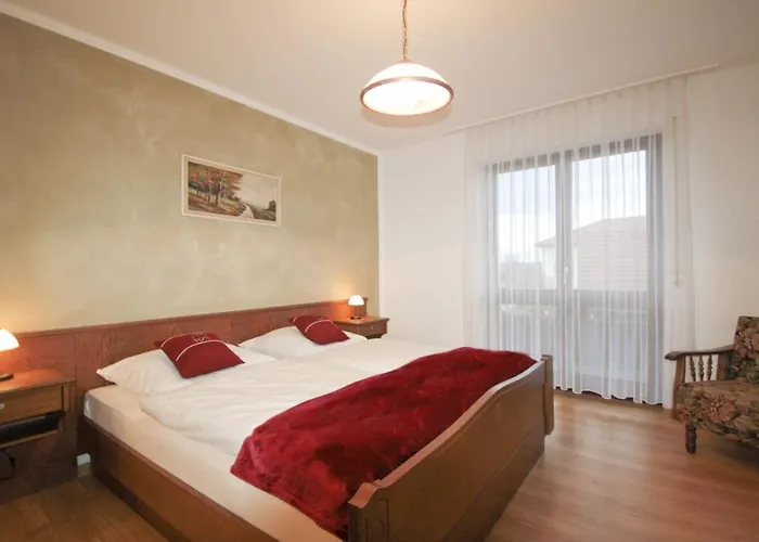 Dorfwirt Hotel Fridolfing